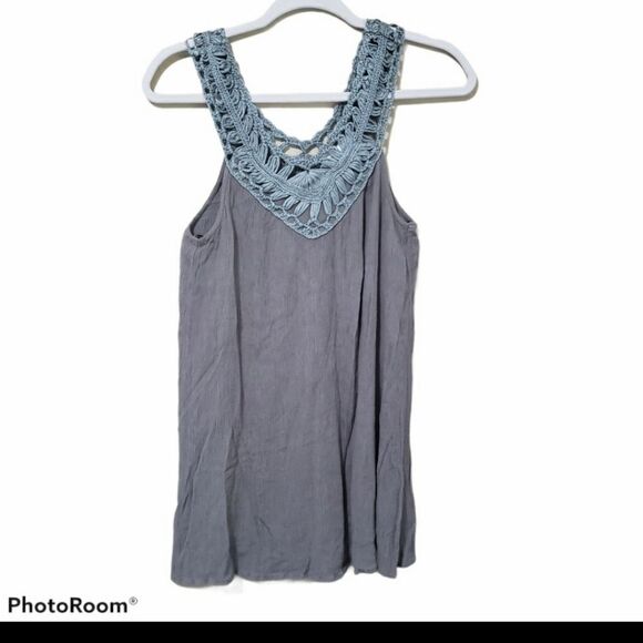 BLU PEPPER SMALL TANK TOP BUNDLE x2 - Picture 3 of 11